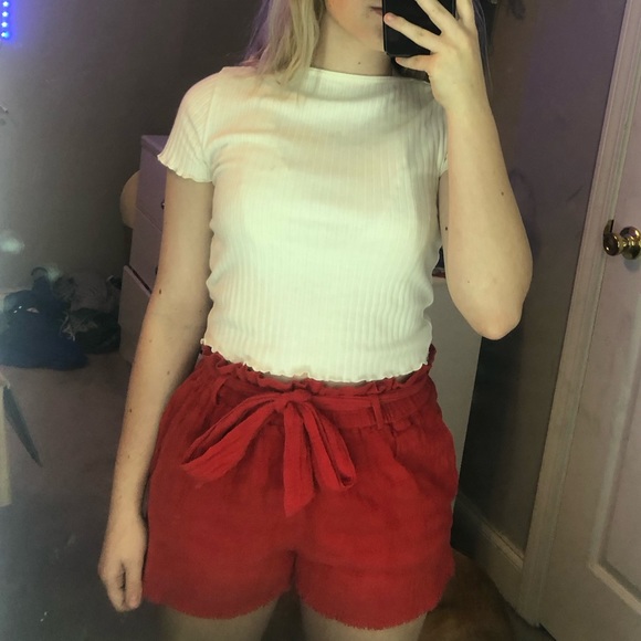 Red tie shorts - Picture 6 of 10